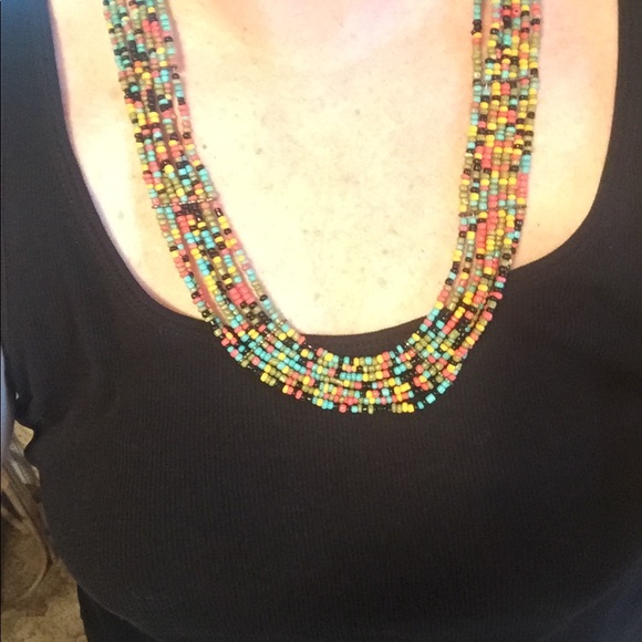 Multi strand necklace - Picture 5 of 6